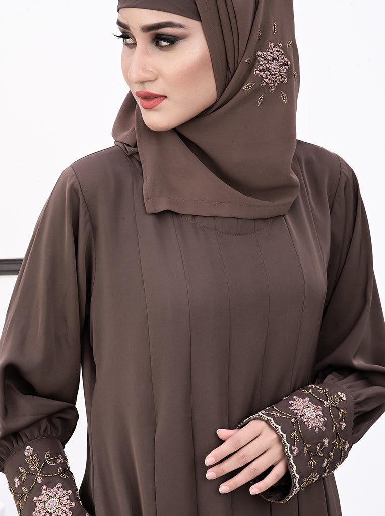 Mehr-NazLuxuryMaxiStyleAbaya16_3.jpg